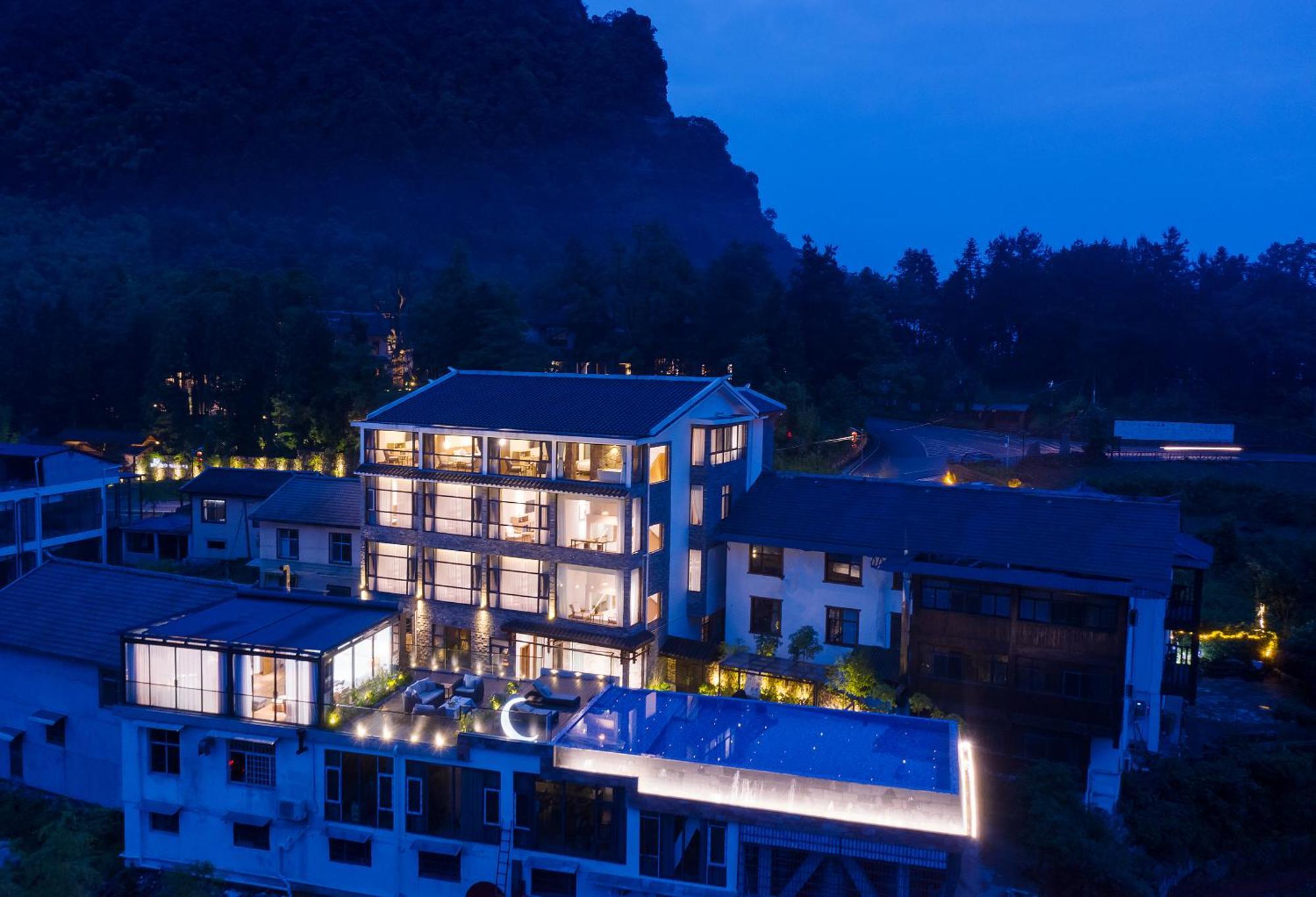Hilltop House Resort จางเจียเจี้ย ภายนอก รูปภาพ